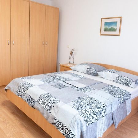 Sunny Apartment Valbandon Fažana Εξωτερικό φωτογραφία