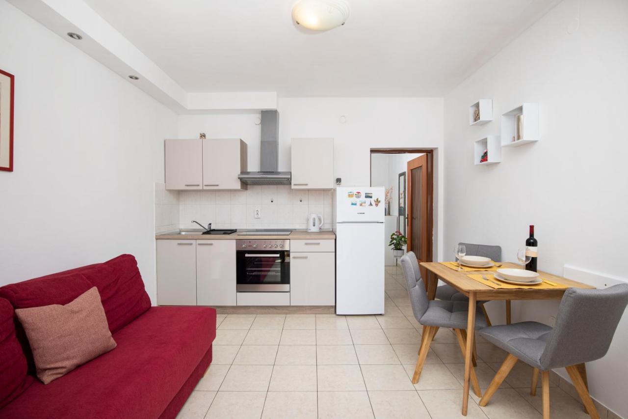 Sunny Apartment Valbandon Fažana Εξωτερικό φωτογραφία