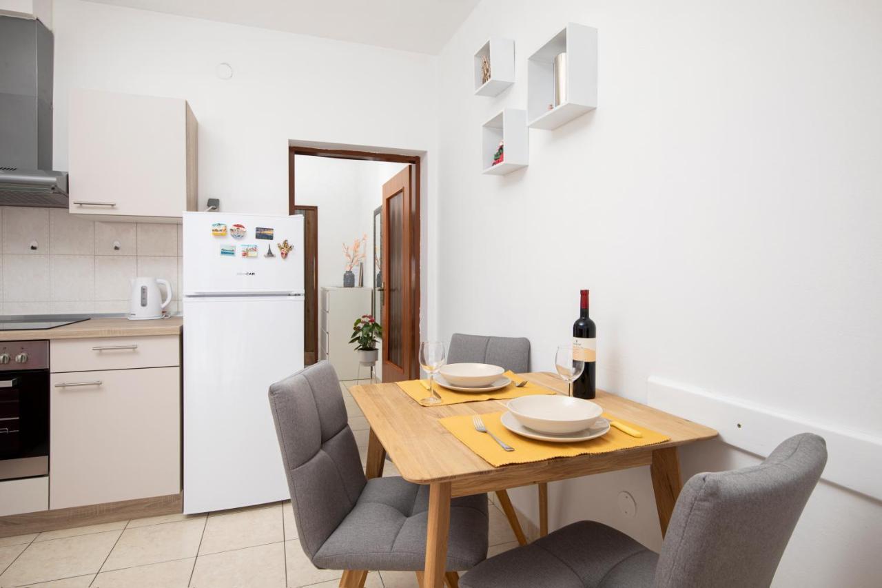 Sunny Apartment Valbandon Fažana Εξωτερικό φωτογραφία