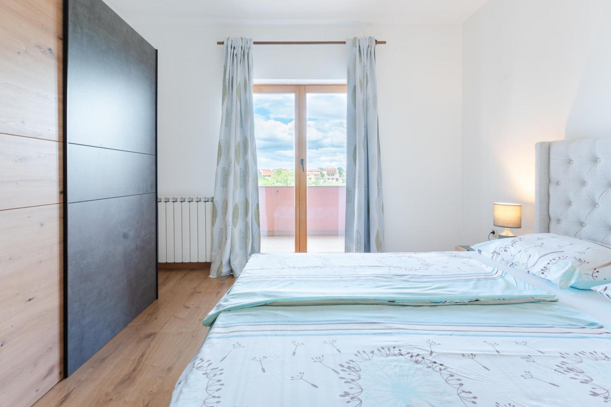 Sunny Apartment Valbandon Fažana Δωμάτιο φωτογραφία