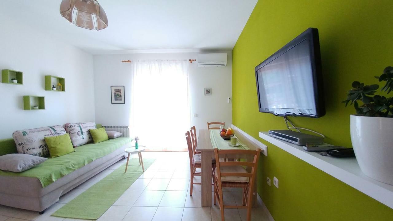 Sunny Apartment Valbandon Fažana Εξωτερικό φωτογραφία