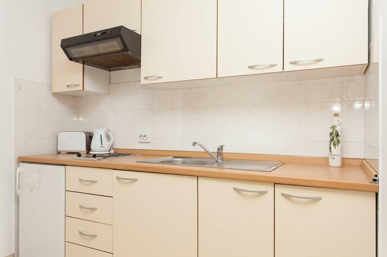 Sunny Apartment Valbandon Fažana Εξωτερικό φωτογραφία